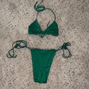 PrettyLittleThing Green Bikini Set